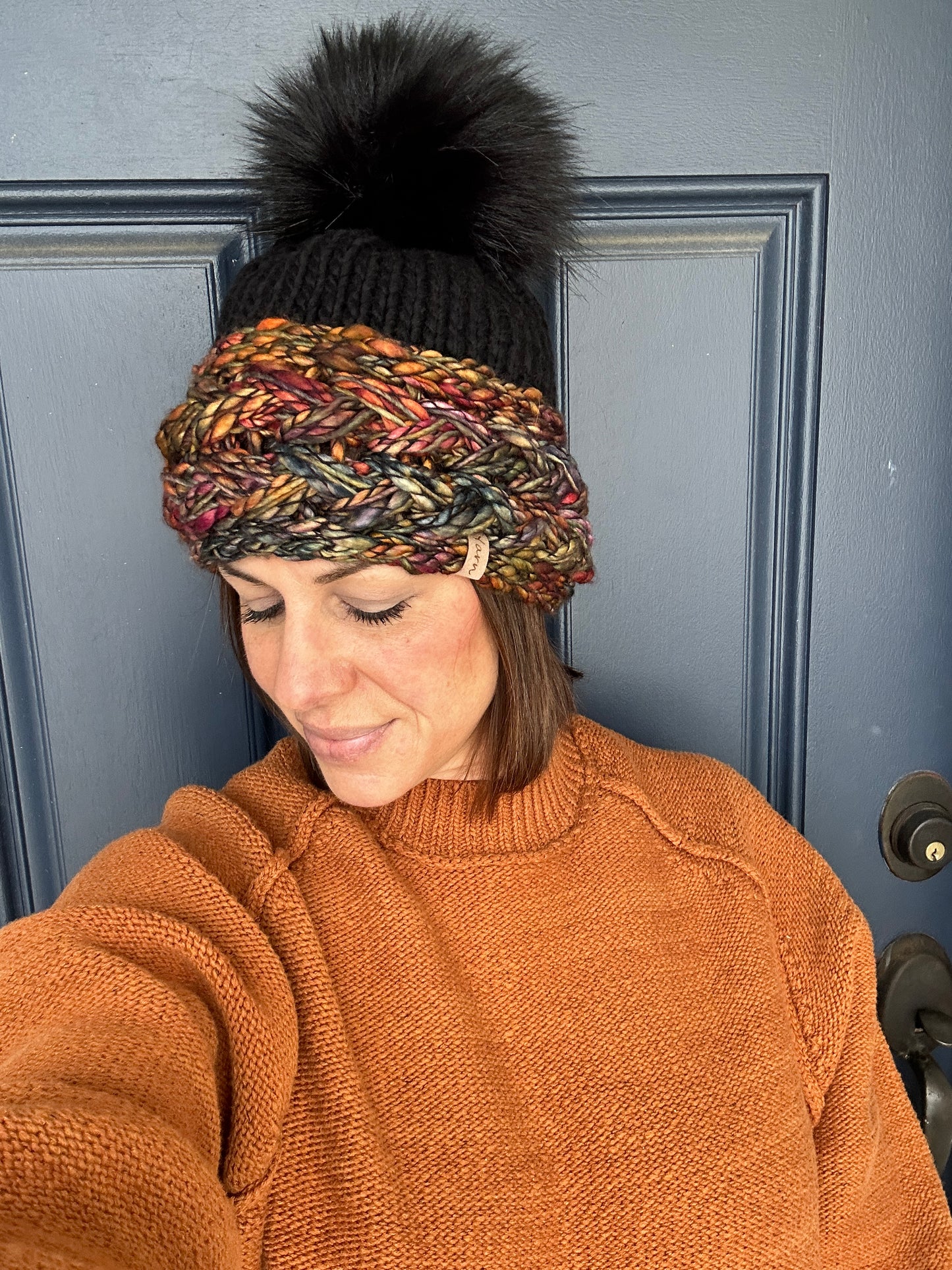 Merino wool knit hat with faux fur Pom