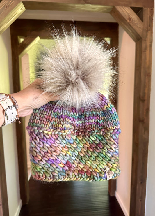 Merino wool knit hat with faux fur Pom