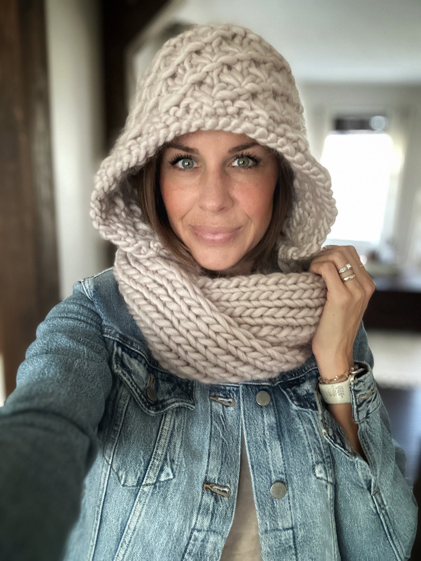 Peruvian Highland wool hooded infinity cowl