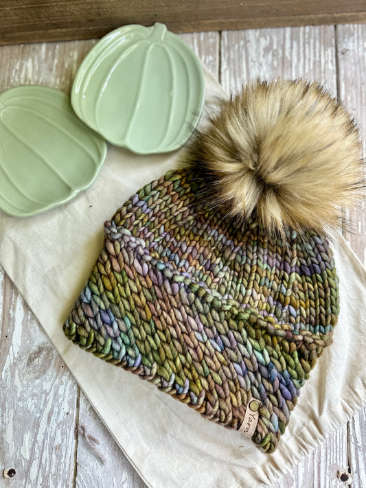 Merino wool knit hat with faux fur Pom