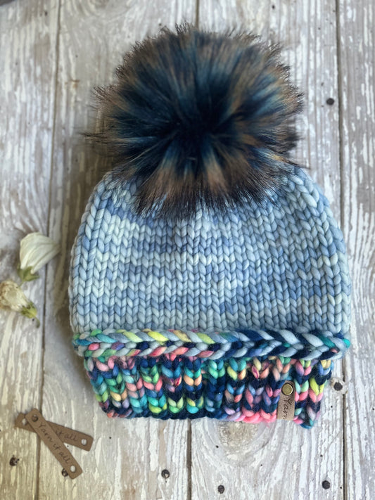 Merino wool knit hat with faux fur Pom