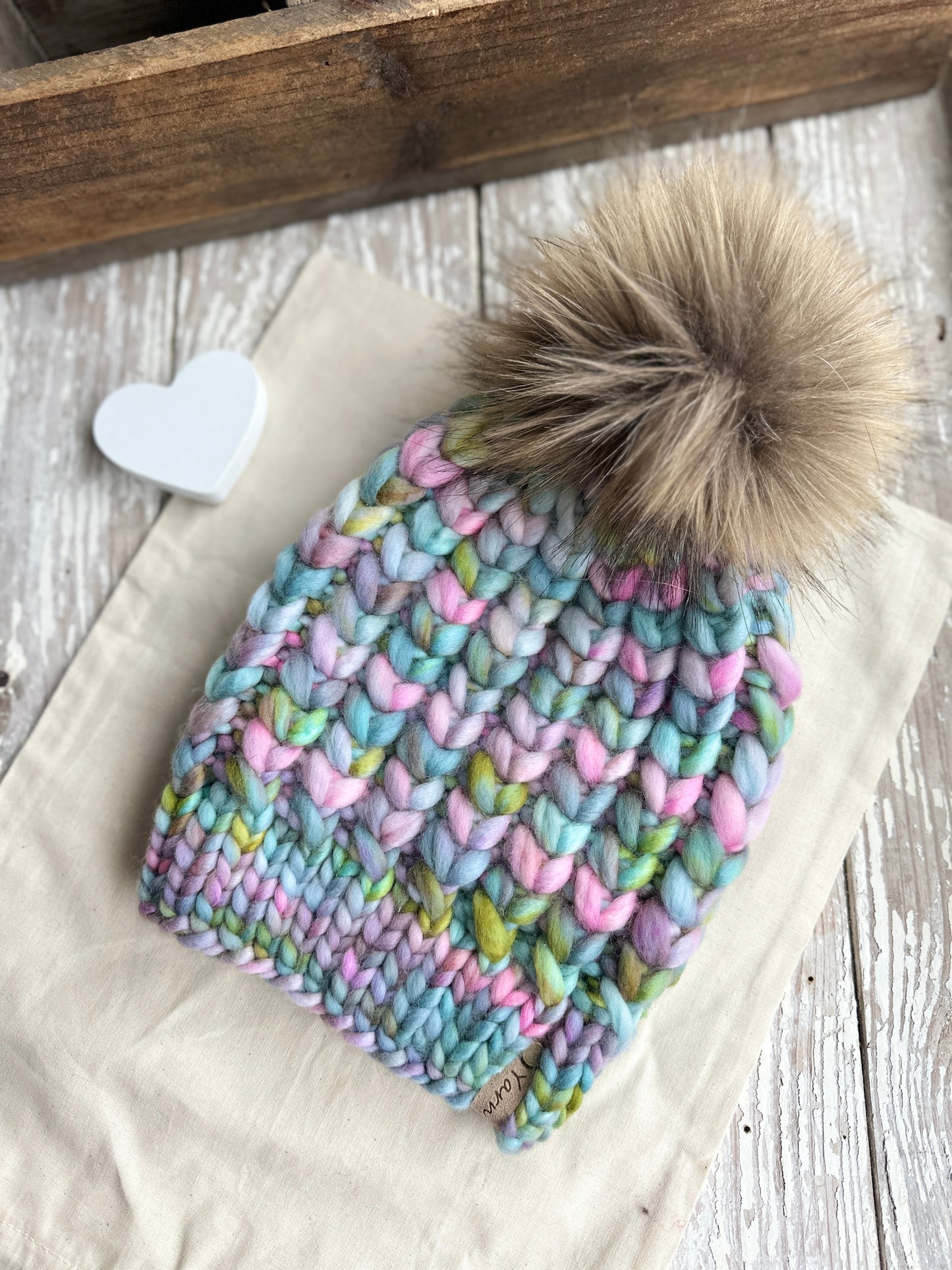 Merino wool knit hat with faux fur Pom