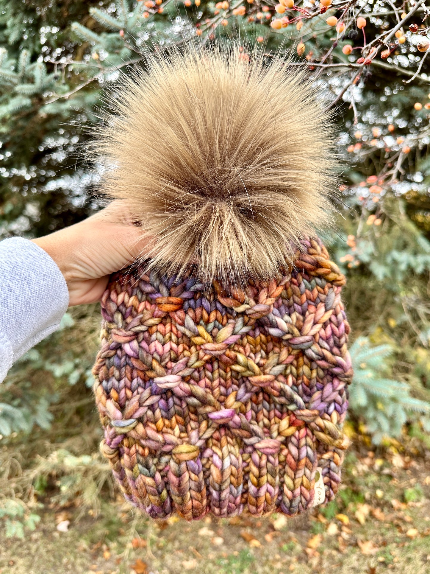 Merino wool knit headband with faux fur Pom