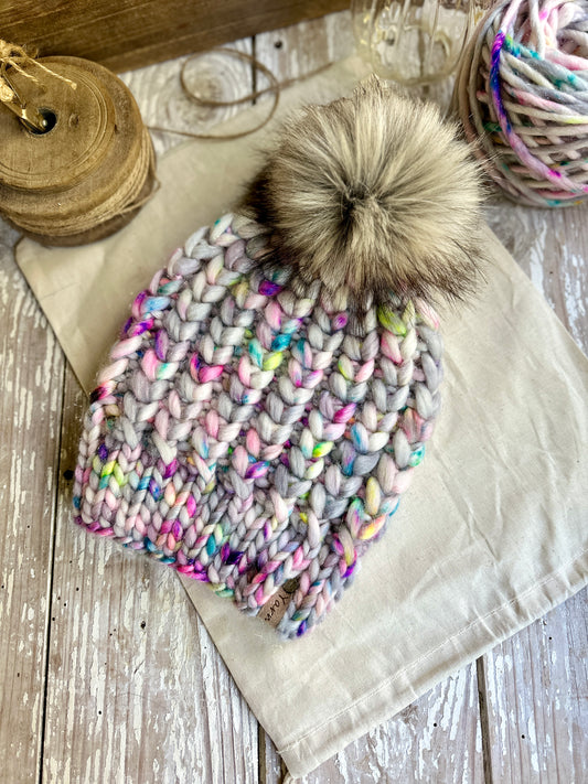 Merino wool knit hat with faux fur Pom