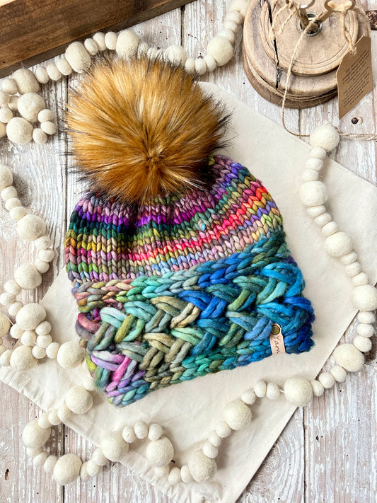 Merino wool knit hat with faux fur Pom