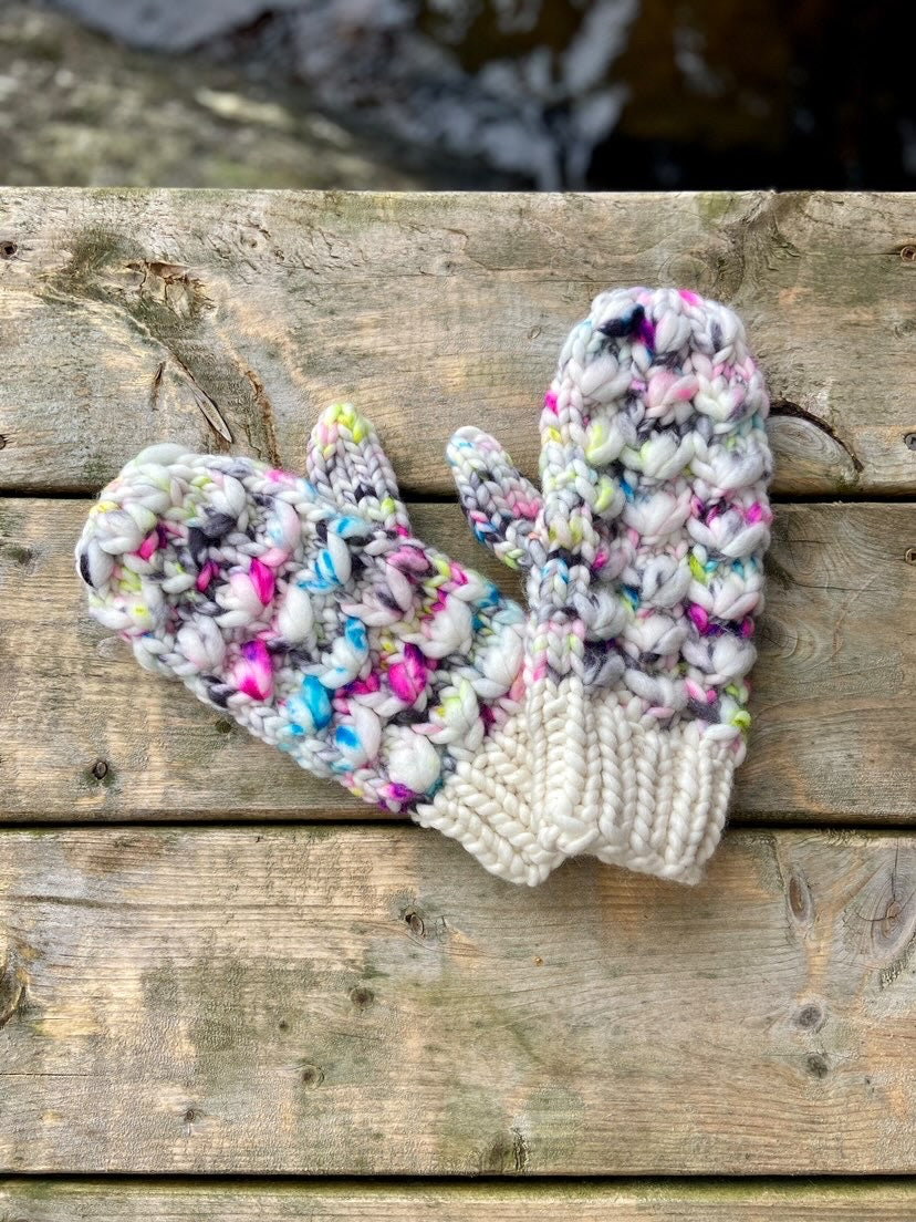 Fleur Mitts Knit Pattern