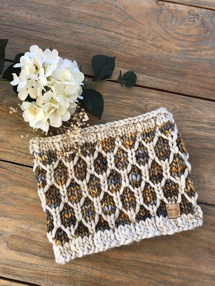 Looking Glass Cowl Knit Pattern