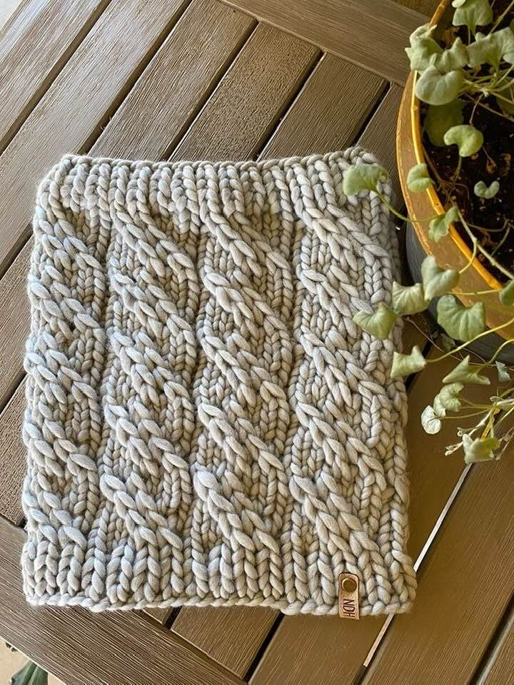 Zephyr Cowl Knit Pattern