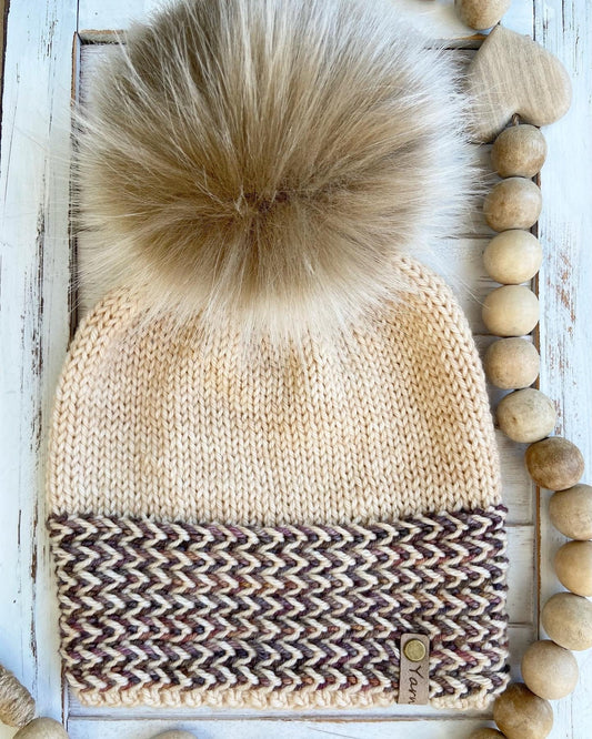 Merino wool knit hat with faux fur Pom