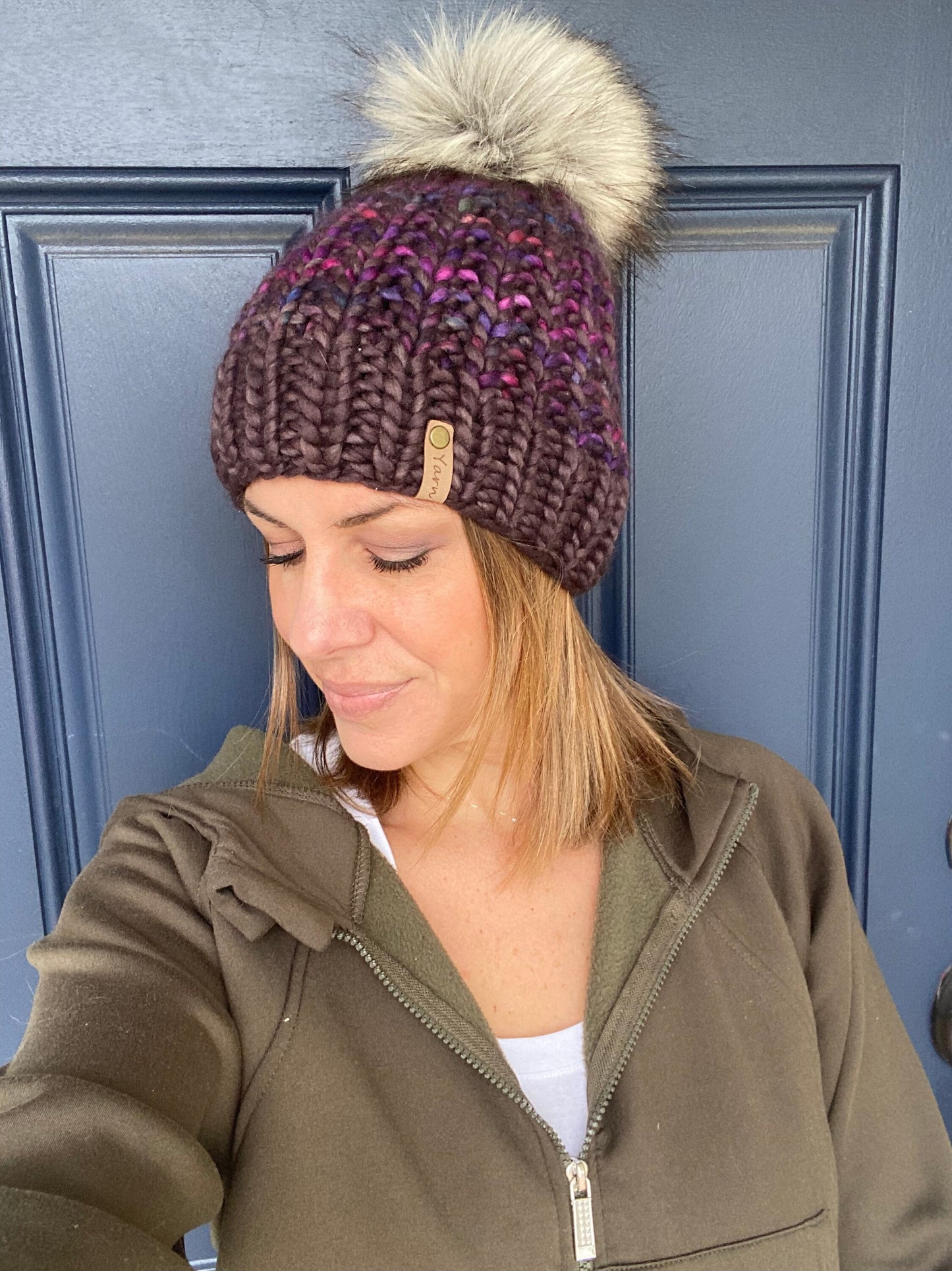 Merino wool knit hat with faux fur Pom