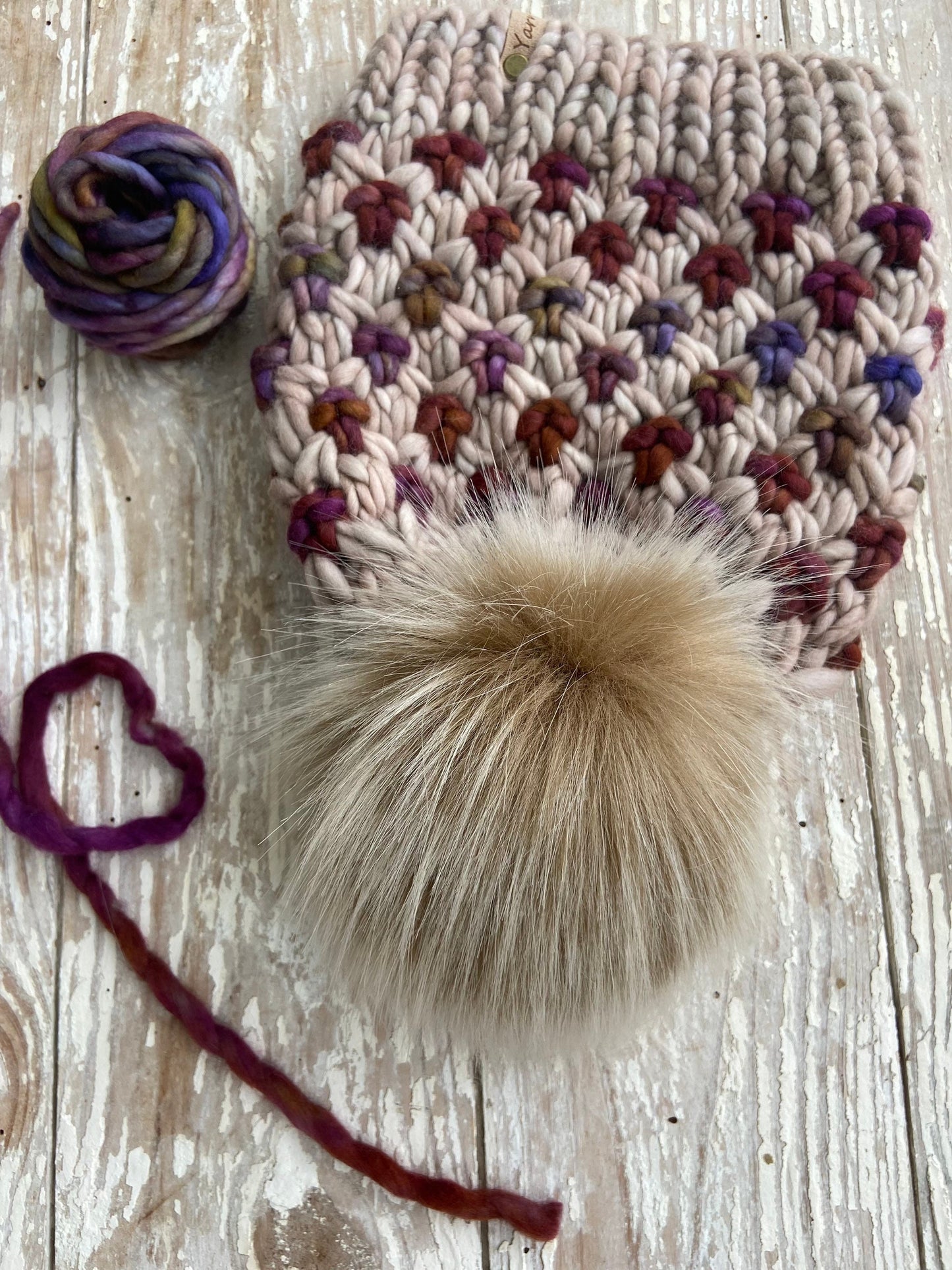 Merino wool knit hat with faux fur Pom