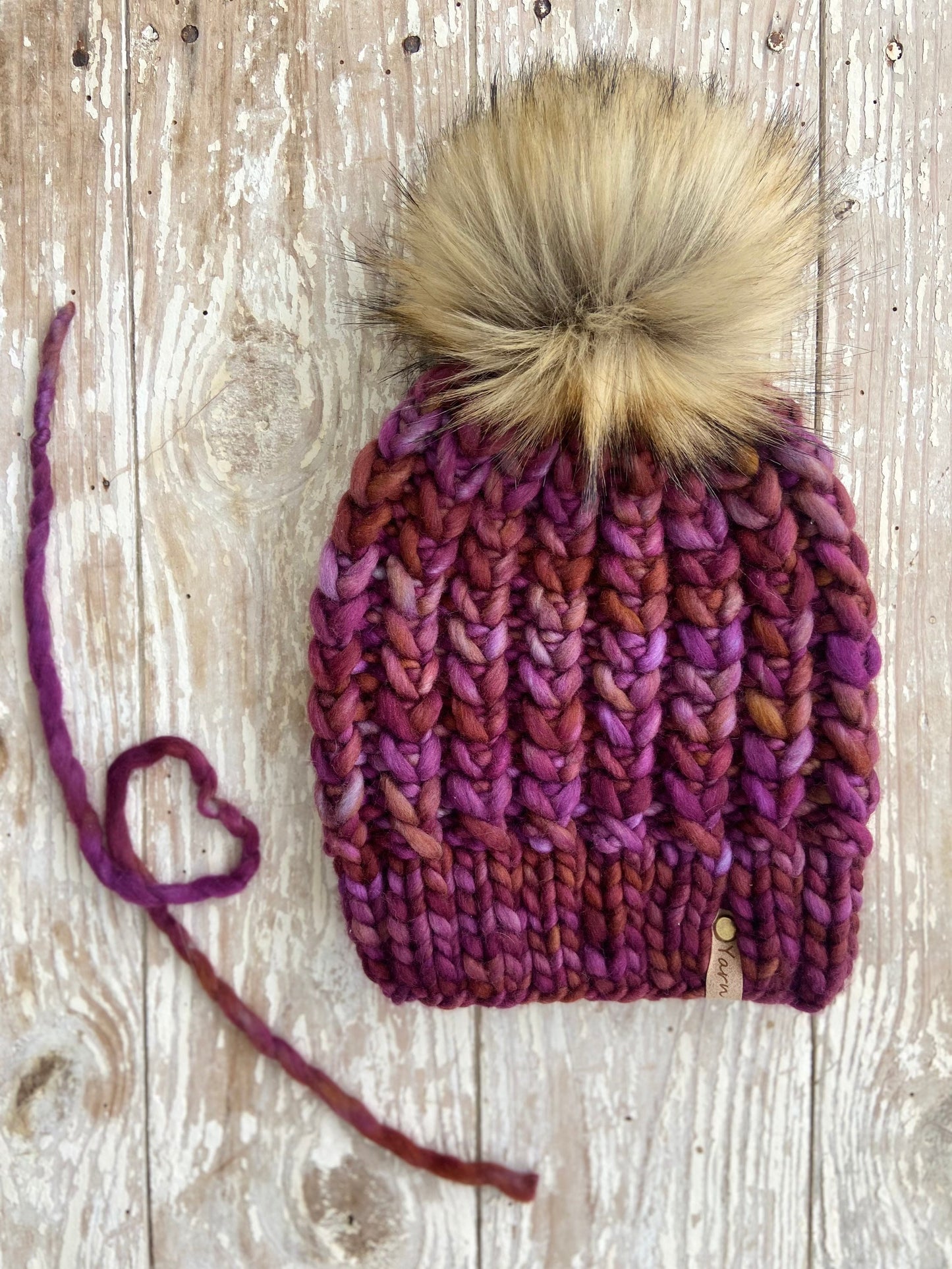 Merino wool knit hat with faux fur Pom