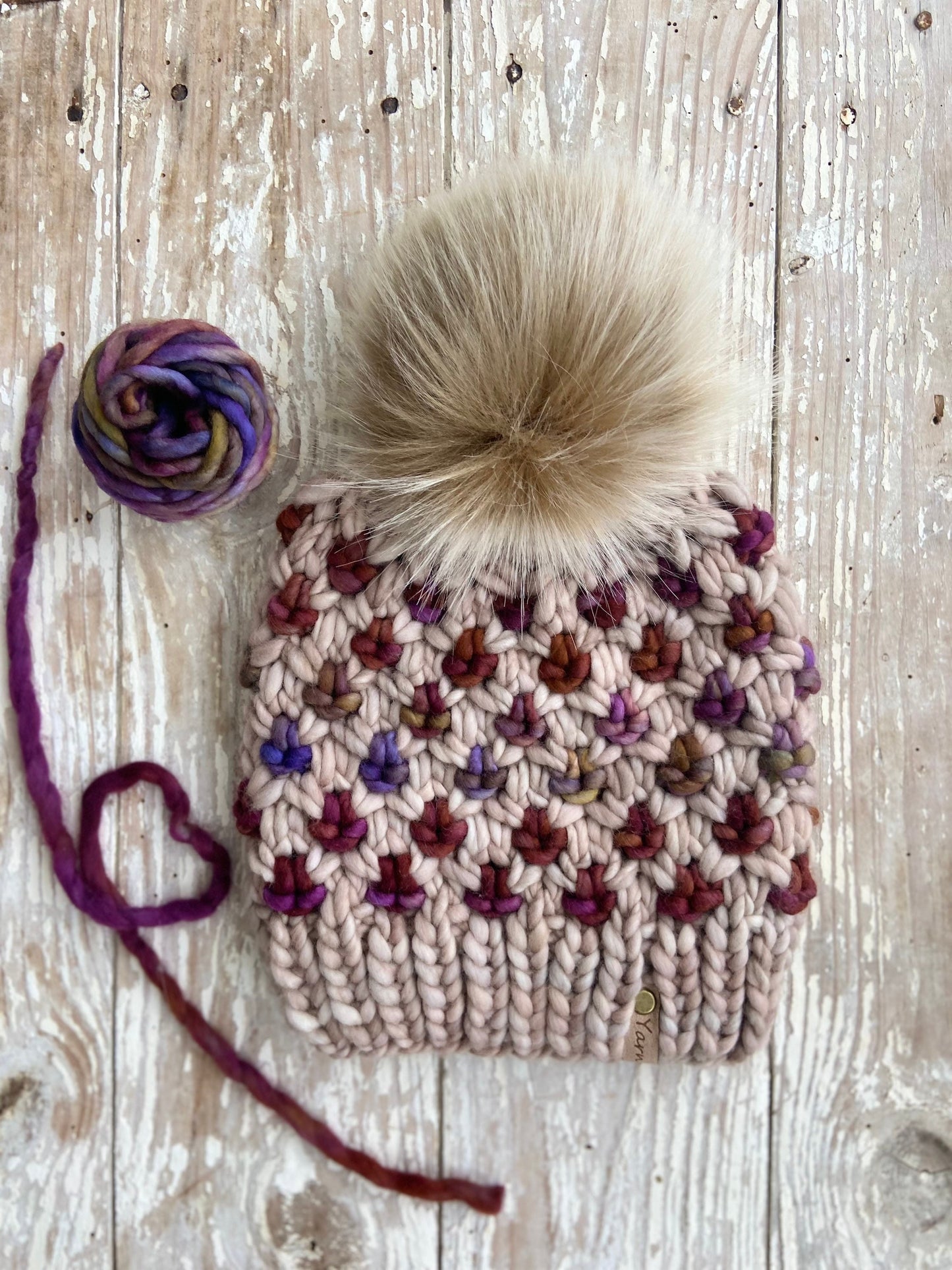 Merino wool knit hat with faux fur Pom